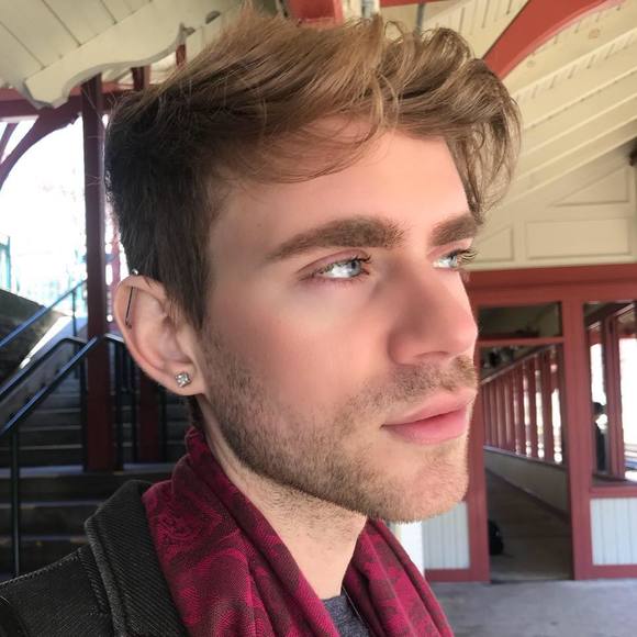 Meet your Posher, James - Picture 1 of 1